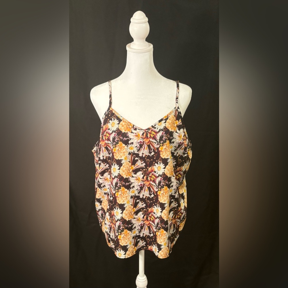 ⭐ 3 for $15 Brown Floral Adjustable Strap Tank